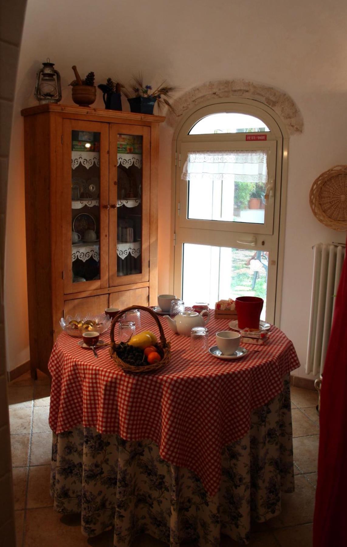 Bed and Breakfast La Cascata Noci Exterior foto